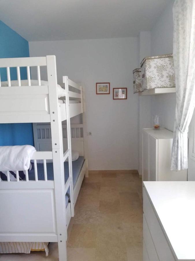 Apartamento Ailem Ново-Санкті-Петрі Екстер'єр фото