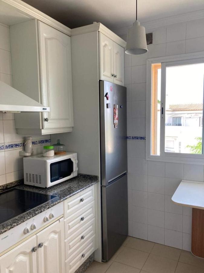 Apartamento Ailem Ново-Санкті-Петрі Екстер'єр фото