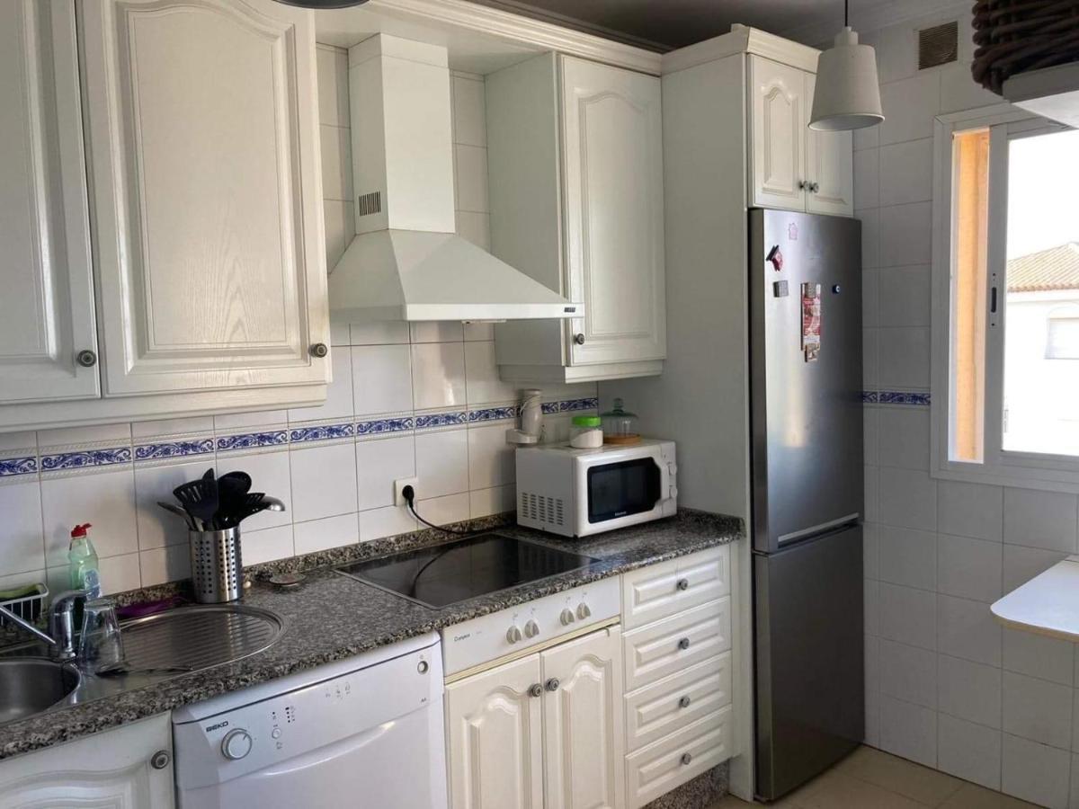 Apartamento Ailem Ново-Санкті-Петрі Екстер'єр фото