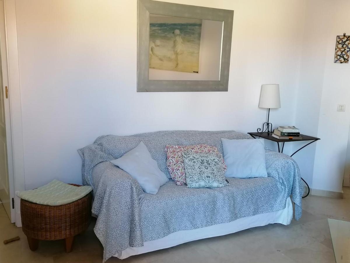 Apartamento Ailem Ново-Санкті-Петрі Екстер'єр фото